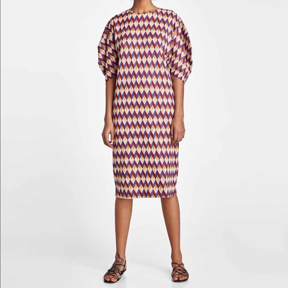 Zara Collection geometric pattern dress.